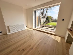 Dining Area- click for photo gallery